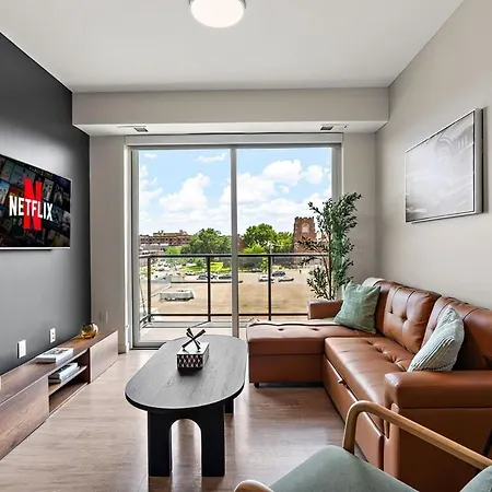 Stylish Luxury 1Bedroom In Downtown Minneapolis, Minutes From Minneapolis Convention Center & Us Bank Arena
